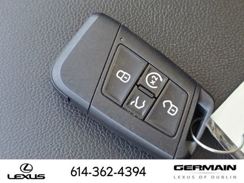 Used 2023 Volkswagen Tiguan SE w/ Panoramic Sunroof Package AWD/4WD image 36