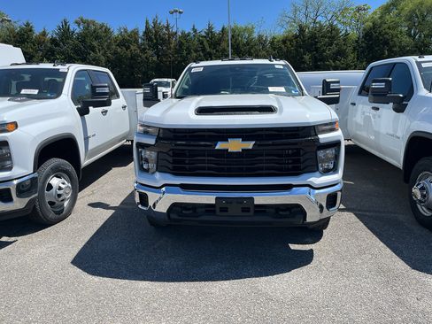 New 2026 Chevrolet Silverado 3500 W/T w/ WT Convenience Package image 2