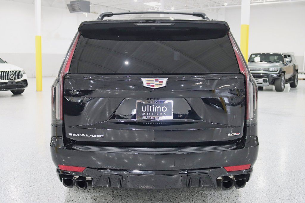 Used 2023 Cadillac Escalade V AWD/4WD image 14