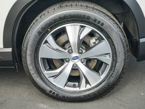Certified 2025 Subaru Ascent Premium AWD/4WD image 13