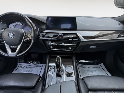 Used 2018 BMW 540i xDrive AWD/4WD image 17