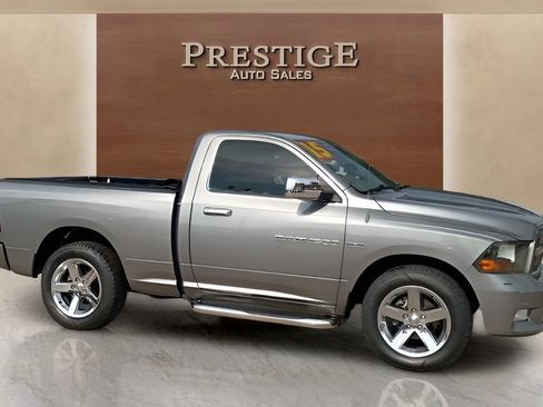 Used 2012 RAM 1500 Express RWD image 6
