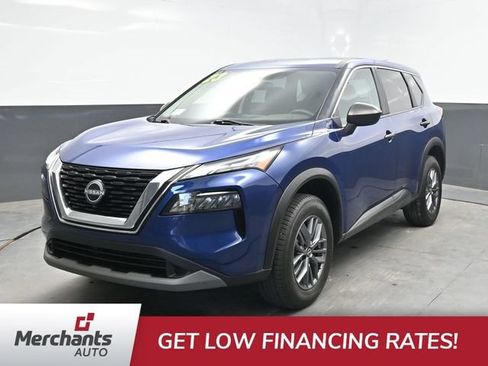 Used 2023 Nissan Rogue S AWD/4WD image 2