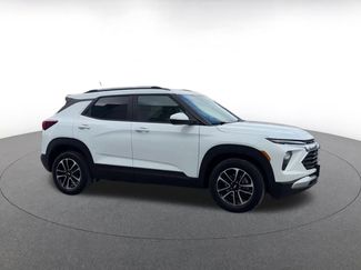 Used 2025 Chevrolet TrailBlazer LT video 2