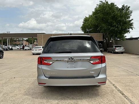 Used 2019 Honda Odyssey EX-L image 6