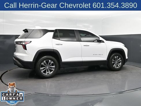 Used 2025 Chevrolet Equinox LT w/ Safety and Technology Package FWD image 8