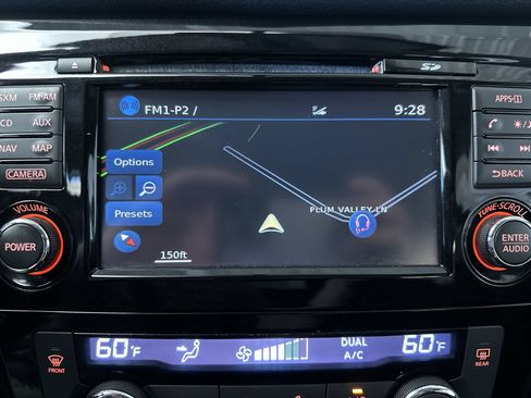 Used 2016 Nissan Rogue SL AWD/4WD image 20