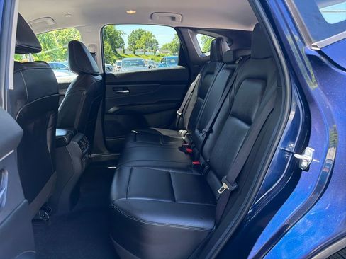 Used 2025 Nissan Armada Platinum w/ Convenience Package AWD/4WD image 31