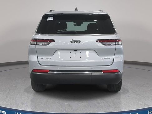 Used 2021 Jeep Grand Cherokee L Limited image 7