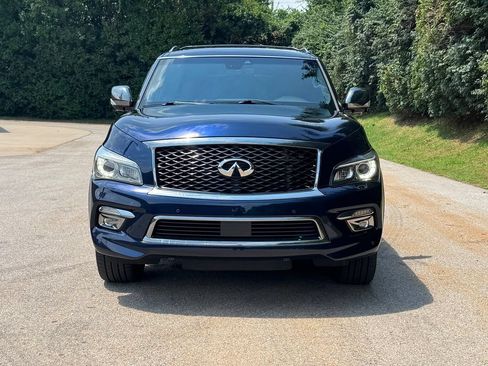 Used 2017 INFINITI QX80 4WD image 3