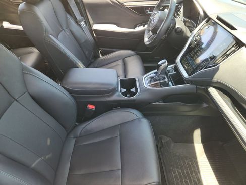 Certified 2023 Subaru Outback Limited AWD/4WD image 13