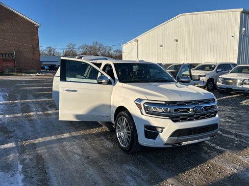 Used 2022 Ford Expedition Max Platinum image 29