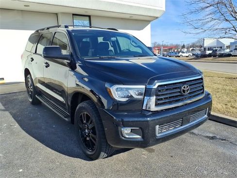 Used 2018 Toyota Sequoia TRD Sport image 26