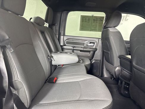 Used 2024 RAM 2500 Big Horn w/ Bed Utility Group image 25