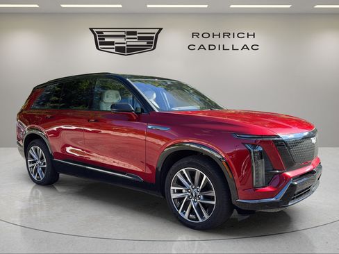 Used 2026 Cadillac Vistiq Sport w/ LPO, Floor Liner Package AWD/4WD image 3