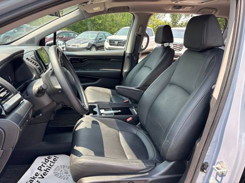 Used 2023 Honda Odyssey Touring image 18