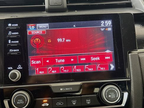 Used 2020 Honda Civic Sport image 19