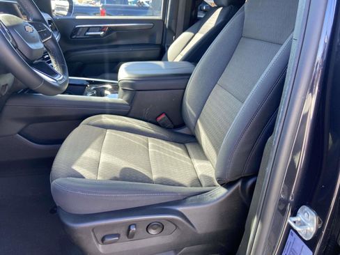 Certified 2025 Chevrolet Tahoe LS image 7