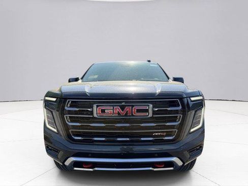 Used 2026 GMC Yukon AT4 w/ AT4 Premium Plus Package AWD/4WD image 18
