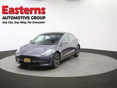 Used 2020 Tesla Model 3 Standard Range Plus RWD image 49