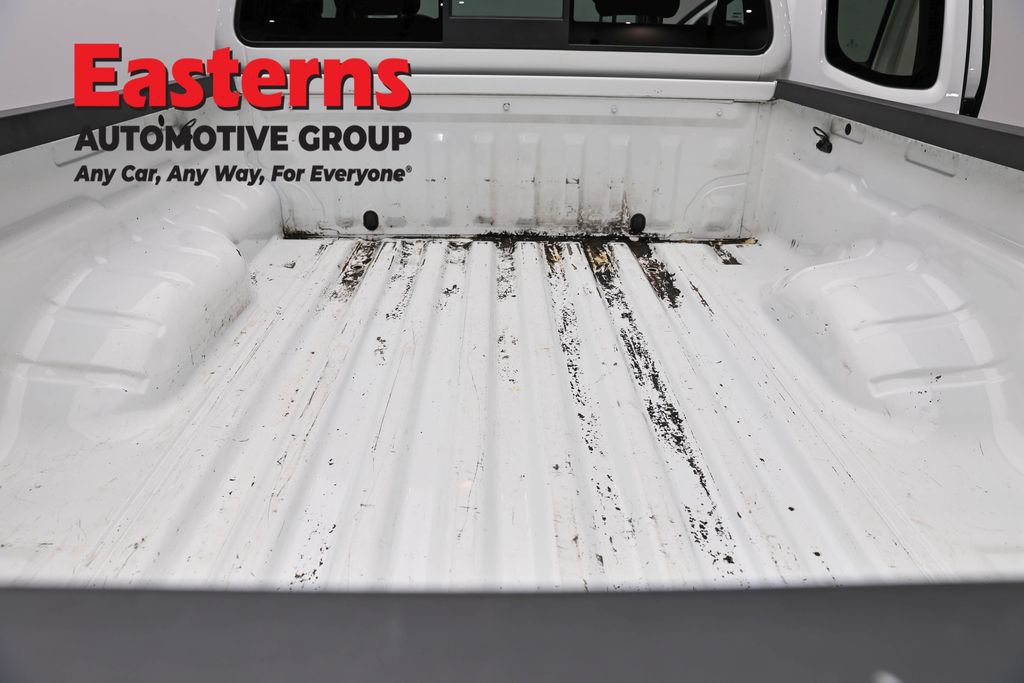 Used 2021 Nissan Frontier SV AWD/4WD image 10