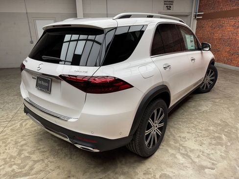 New 2026 Mercedes-Benz GLE 450e 4MATIC image 7
