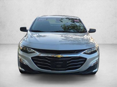 Used 2020 Chevrolet Malibu LS w/ LPO, Convenience Package 1 FWD image 2