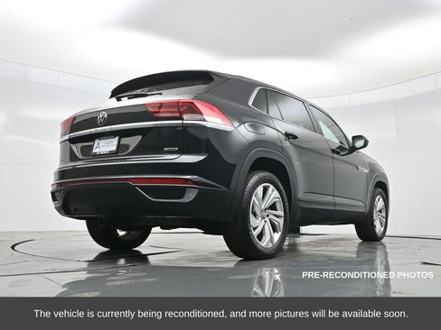 Used 2020 Volkswagen Atlas Cross Sport SEL image 46