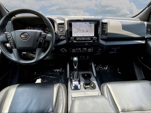 Used 2022 Nissan Frontier PRO-4X w/ Pro-4X Premium Package AWD/4WD image 10