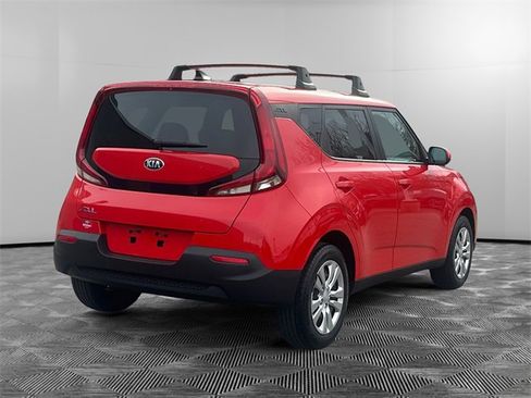 Used 2021 Kia Soul LX image 5