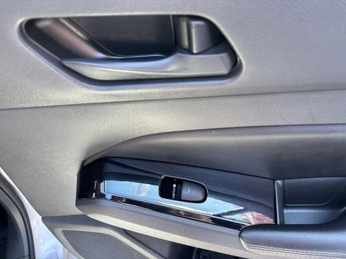 Used 2023 Nissan Altima 2.5 SV image 42