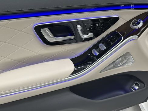New 2026 Mercedes-Benz S 580 4MATIC Sedan image 10