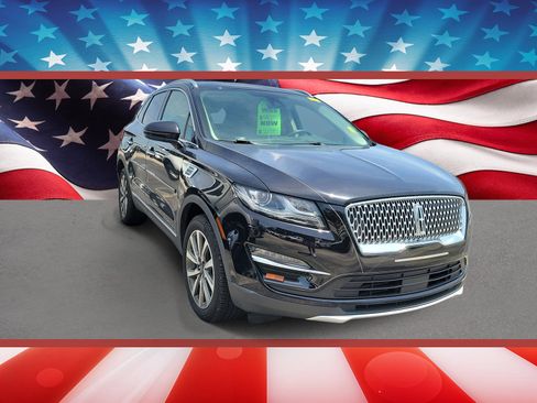 Used 2019 Lincoln MKC Reserve w/ MKC Climate Package AWD/4WD image 1