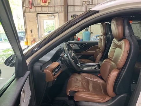 Used 2023 Lincoln Aviator Reserve w/ Equipment Group 201A AWD/4WD image 15