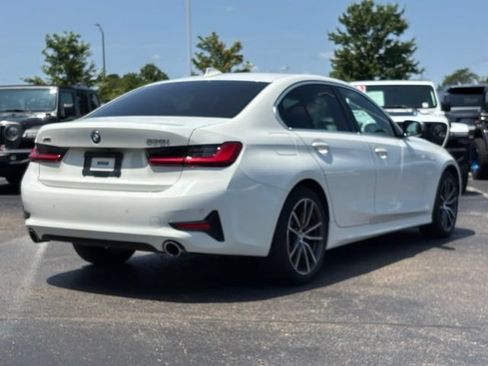 Used 2019 BMW 330i xDrive Sedan w/ Driving Assistance Package AWD/4WD image 13