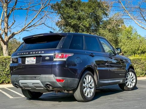 Used 2017 Land Rover Range Rover Sport HSE image 18