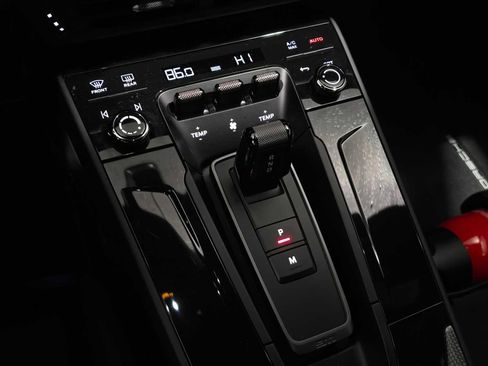 Used 2025 Porsche 911 Carrera 4 GTS image 24