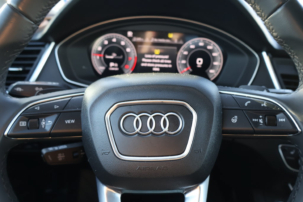 Used 2023 Audi Q5 2.0T Premium Plus w/ Premium Plus Package AWD/4WD image 20