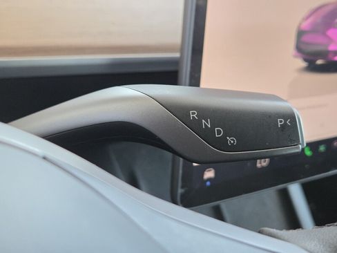 Used 2023 Tesla Model 3 Standard Range RWD image 28