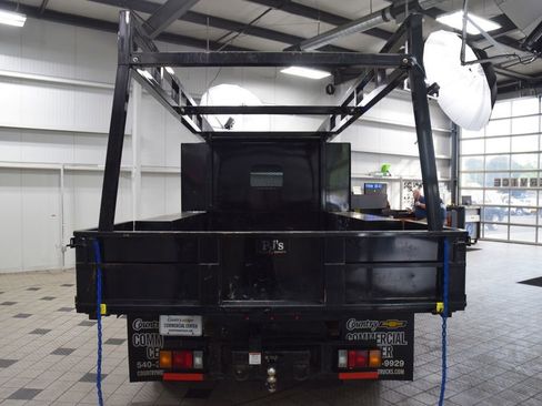 Used 2025 Chevrolet Low Cab Forward 5500XD RWD image 4