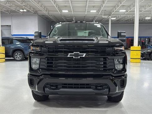 New 2026 Chevrolet Silverado 2500 Custom w/ Custom Value Package image 18