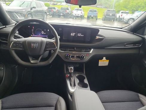 New 2026 Buick Envista Sport Touring w/ Convenience I Package FWD image 9