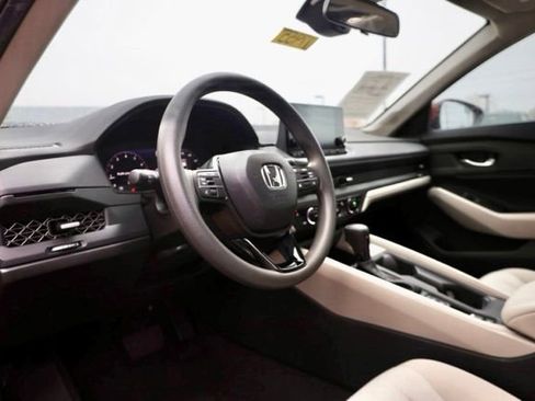Used 2024 Honda Accord EX image 14