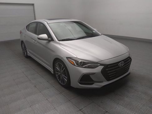 Used 2018 Hyundai Elantra Sport w/ Cargo Package FWD image 13