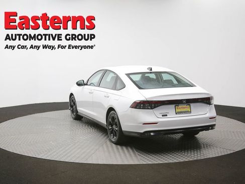 Used 2025 Honda Accord SE image 65