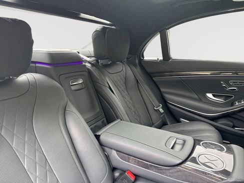 Used 2019 Mercedes-Benz S 560 4MATIC Sedan image 26