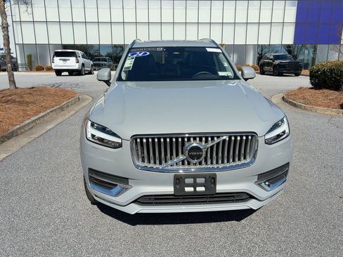 Certified 2024 Volvo XC90 B6 Plus image 6