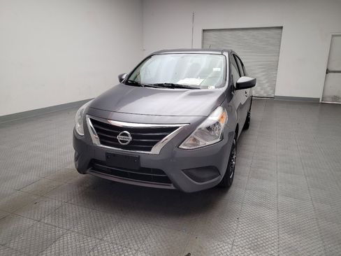 Used 2019 Nissan Versa SV image 15