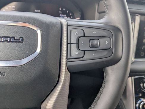 Used 2024 GMC Yukon XL Denali image 42