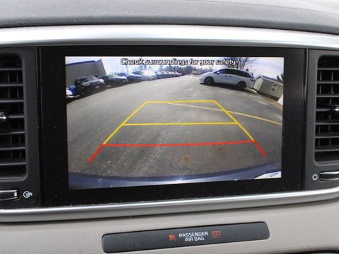 Used 2020 Kia Sportage LX image 13
